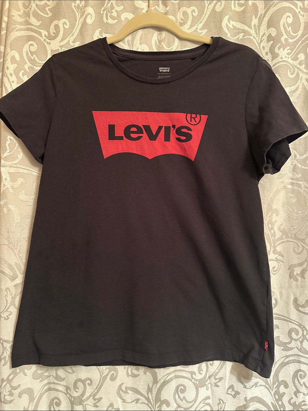 Levi's Black Short-Sleeve Tee with Red Logo